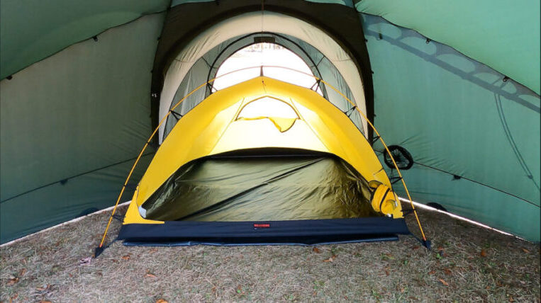 ヒルバーグ HILLEBERG ATLAS アトラス レッド ベスタビュール インナーテント セット ドーム型 前室 キャンプ アウトドア